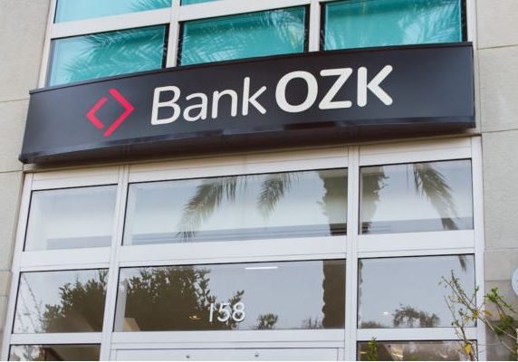 'Plain Vanilla’ Bank OZK Could Be Long Term Opportunity