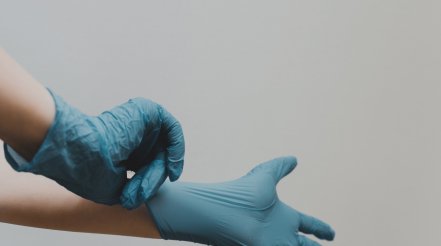 CDC predictably brings back mask mandate --> policymakers panic so you don't have to...