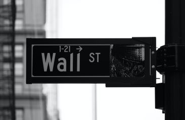 Fundstrat's Tom Lee: Fed provided 'risk-on roadmap'