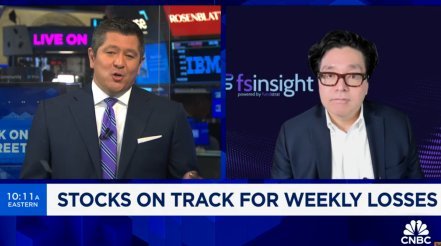 Video: Inflation improving will 'lift clouds' and allow markets to do well, says Fundstrat's Tom Lee